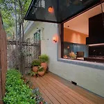 Shanghai Hills & Gefii Hengshan Road Close To Hengshan Rd Bar Street And Subway Line1